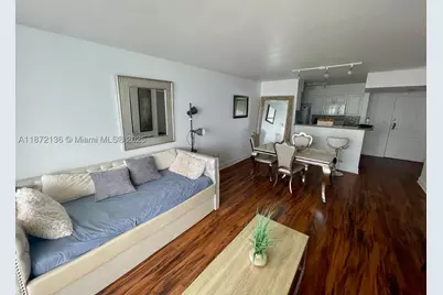 1155 Brickell Bay #1805, Miami, FL 33131 - Photo 5