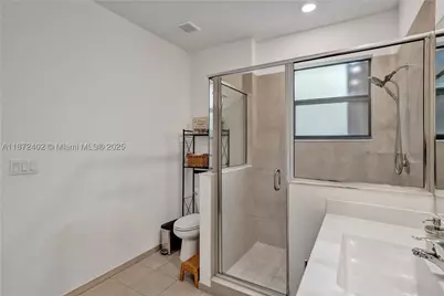 136 SW 185th, Pembroke Pines, FL 33029 - Photo 27