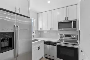 5365 SW 97th, Miami, FL 33165 - Photo 11