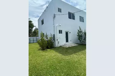 723 NW 19th #B, Fort Lauderdale, FL 33311 - Photo 21