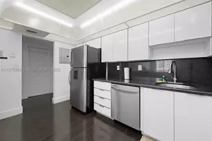 19380 Collins, Sunny Isles Beach, FL 33160 - Photo 9