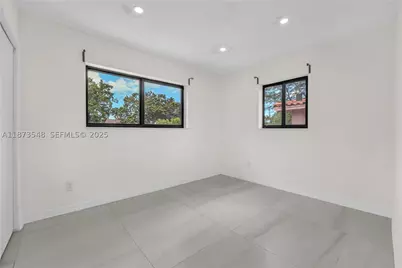 621 SW 33rd, Miami, FL 33135 - Photo 9