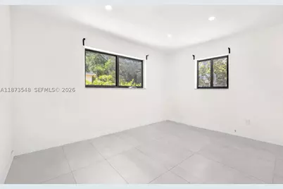 621 SW 33rd, Miami, FL 33135 - Photo 11