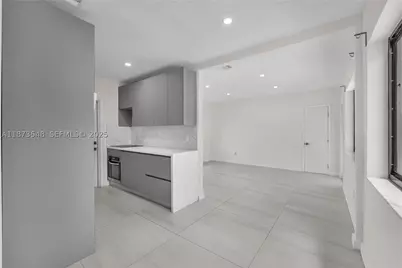 621 SW 33rd, Miami, FL 33135 - Photo 7
