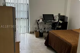 3475 N Country Club, Aventura, FL 33180 - Photo 17