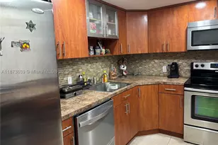 3475 N Country Club, Aventura, FL 33180 - Photo 3