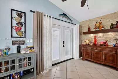 7120 Wilson, Hollywood, FL 33024 - Photo 15