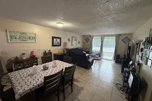 6940 Miami Gardens, Hialeah, FL 33015 - Photo 7