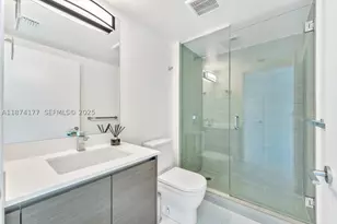 300 Sunny Isles, Sunny Isles Beach, FL 33160 - Photo 17