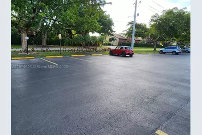 425 SE 11th #403, Dania Beach, FL 33004 - Photo 39