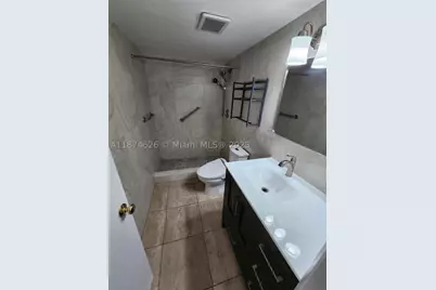 425 SE 11th #403, Dania Beach, FL 33004 - Photo 21