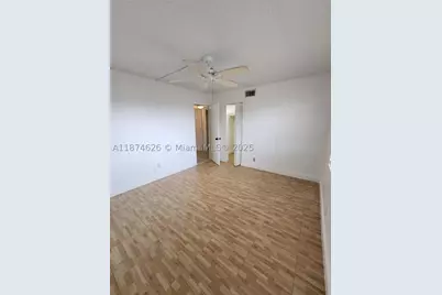 425 SE 11th #403, Dania Beach, FL 33004 - Photo 23