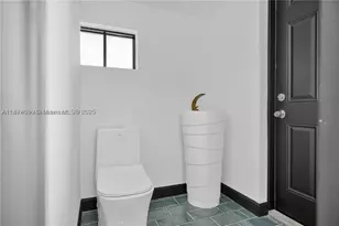 5149 Alton, Miami Beach, FL 33140 - Photo 35