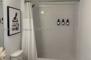 151 SE 1st, Miami, FL 33131 - Photo 9