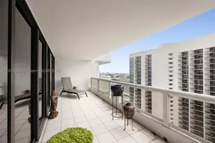 1717 N Bayshore, Miami, FL 33132 - Photo 21