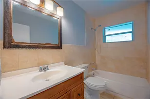 120 Royal Palm, Hialeah Gardens, FL 33016 - Photo 7