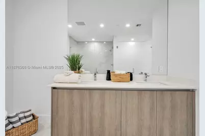 17550 Collins #1003, Sunny Isles Beach, FL 33160 - Photo 33