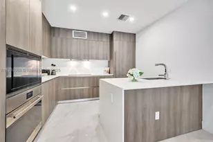 17550 Collins, Sunny Isles Beach, FL 33160 - Photo 17