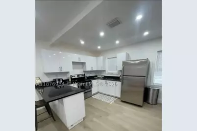 7814 NW 5th, Miami, FL 33150 - Photo 11