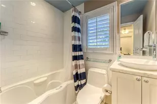 159 NE 6th, Miami, FL 33132 - Photo 1