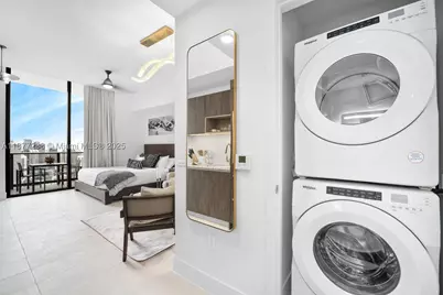 159 NE 6th #5112, Miami, FL 33132 - Photo 15
