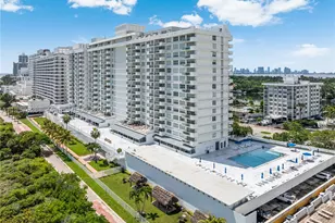5601 Collins, Miami Beach, FL 33140 - Photo 27