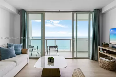 5601 Collins #1011, Miami Beach, FL 33140 - Photo 1