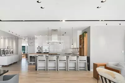 4701 N Meridian #512, Miami Beach, FL 33140 - Photo 5