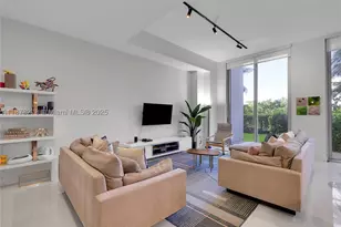16385 Biscayne, North Miami Beach, FL 33160 - Photo 9