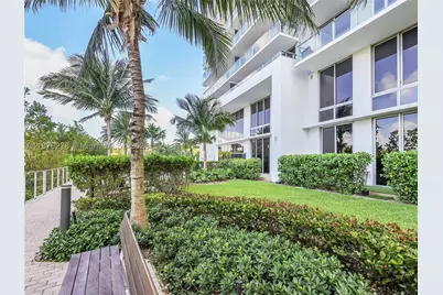 16385 Biscayne #105, North Miami Beach, FL 33160 - Photo 25