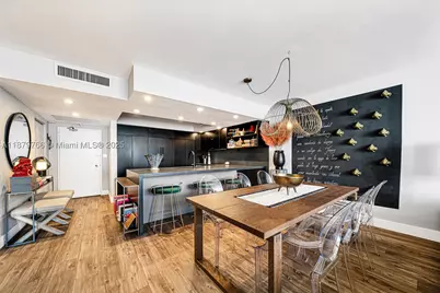 5600 Collins #12E, Miami Beach, FL 33140 - Photo 15