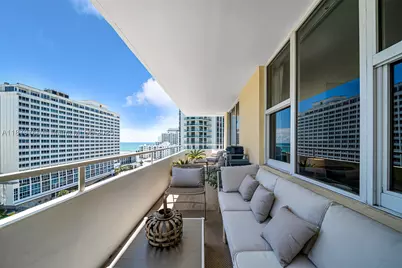 5600 Collins #12E, Miami Beach, FL 33140 - Photo 1