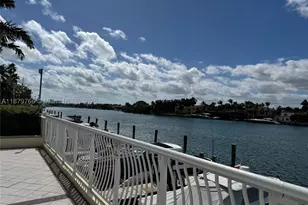 5600 Collins, Miami Beach, FL 33140 - Photo 67