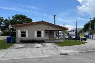 200 NE 44th, Miami, FL 33137 - Photo 1