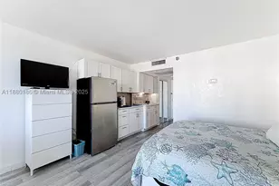 19201 Collins, Sunny Isles Beach, FL 33160 - Photo 13