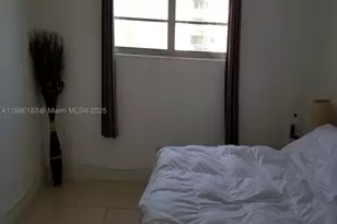 19390 Collins, Sunny Isles Beach, FL 33160 - Photo 5