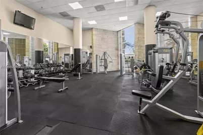 5151 Collins #923, Miami Beach, FL 33140 - Photo 27