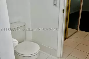 6800 Cypress, Plantation, FL 33317 - Photo 15