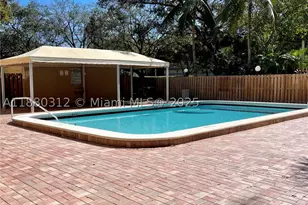 6800 Cypress, Plantation, FL 33317 - Photo 25