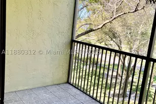6800 Cypress, Plantation, FL 33317 - Photo 19