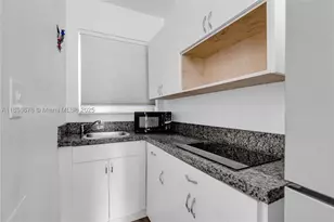 110 NW 9th, Miami, FL 33128 - Photo 3