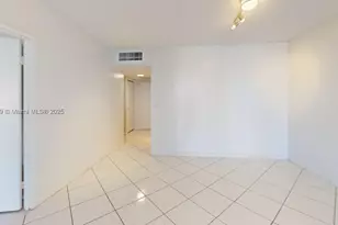 500 Three Islands, Hallandale Beach, FL 33009 - Photo 19