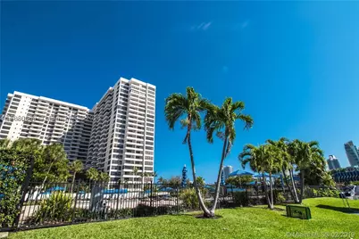 500 Three Islands #822, Hallandale Beach, FL 33009 - Photo 29