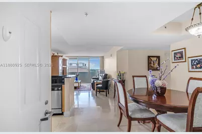 3232 SW 22nd #801, Miami, FL 33145 - Photo 5