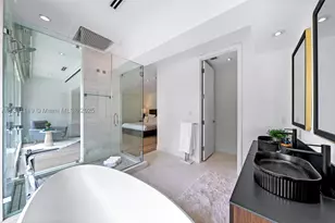 575 Bay Point, Miami, FL 33137 - Photo 59
