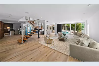 575 Bay Point, Miami, FL 33137 - Photo 7
