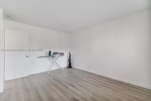 16273 Laurel, Weston, FL 33326 - Photo 15