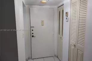 1300 St Charles, Pembroke Pines, FL 33026 - Photo 9