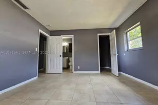 325 SW 80th, North Lauderdale, FL 33068 - Photo 13