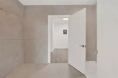 2820 NE 214th #1005, Aventura, FL 33180 - Photo 5